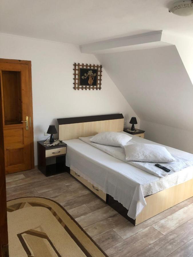 Pensiunea Simona Bran (Brasov)